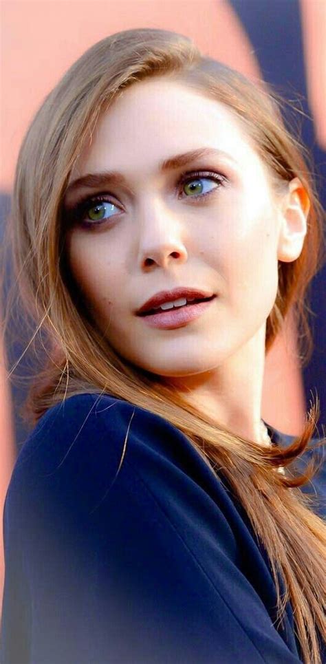 13 beautiful photos of Elizabeth Olsen